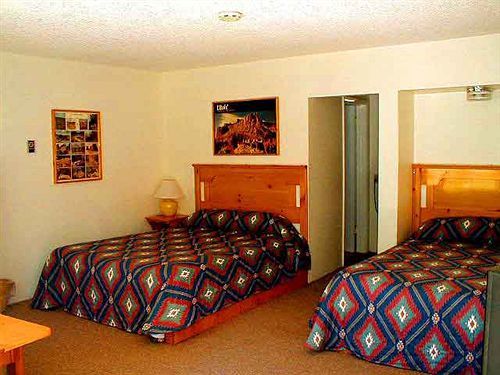 Capitol Reef Inn & Cafe Torrey Esterno foto