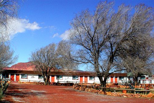 Capitol Reef Inn & Cafe Torrey Esterno foto